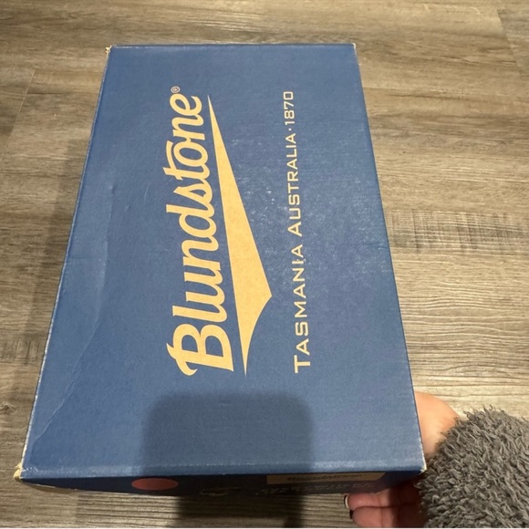 Blundstone BL 587 Chelsea Suede Rustic Black Leather Boots - Picture 11 of 12